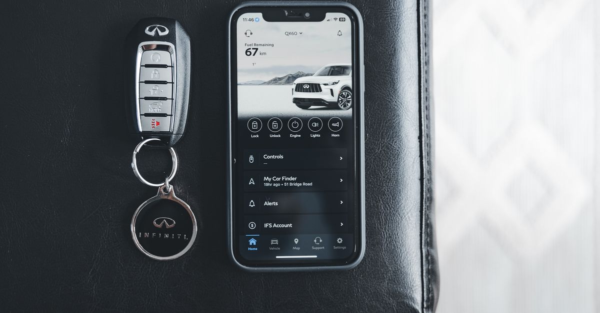 Hyundai car key fob — Maplewood Locksmith