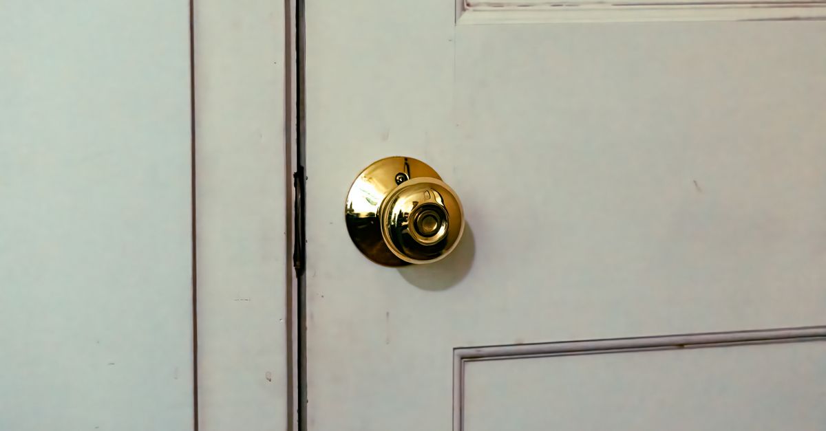 deadbolt installation — Maplewood Locksmith
