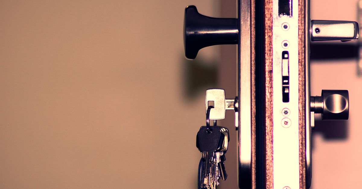 locksmith service technician — Maplewood Locksmith
